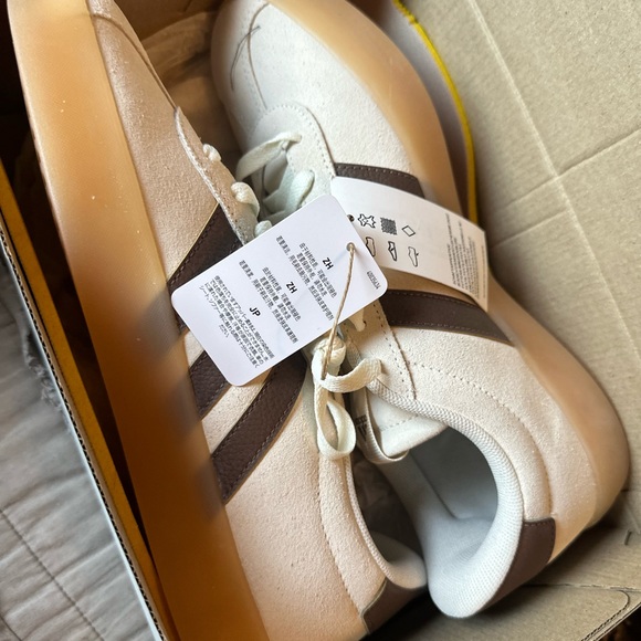 VL Court 3.0 - Picture 5 of 5